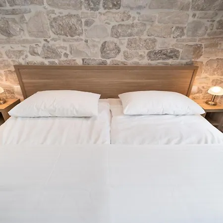 Appartement Tifani Luxury 2 *
