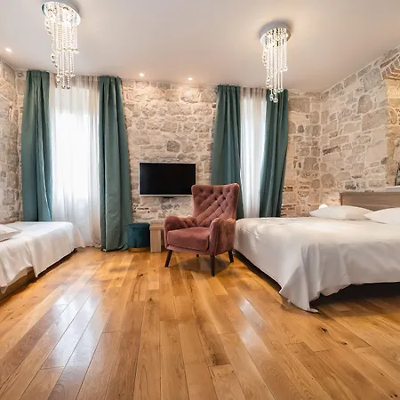 Tifani Luxury 2 * 스플리트