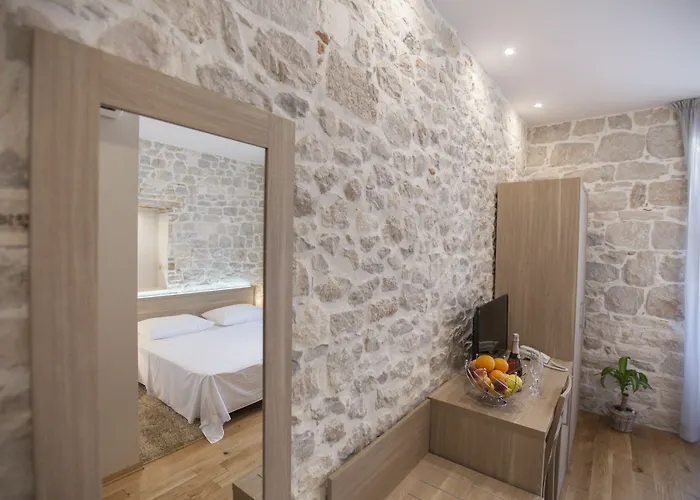 Tifani Luxury 2