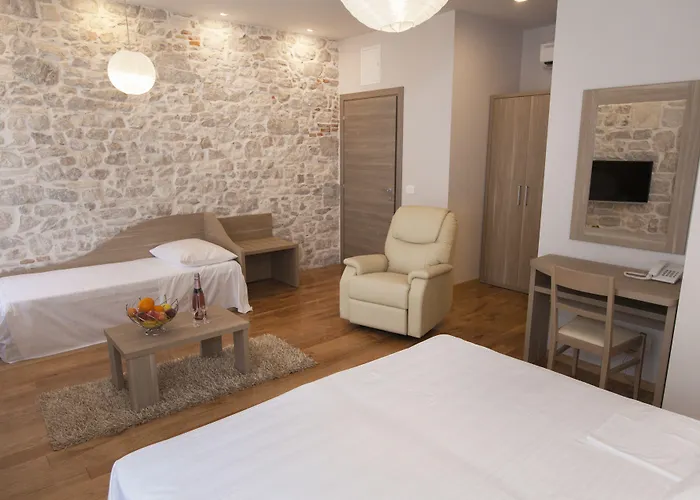 아파트 Tifani Luxury 2