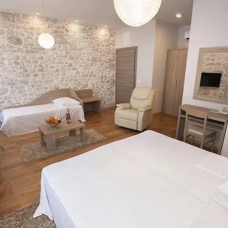 Lägenhet Tifani Luxury 2