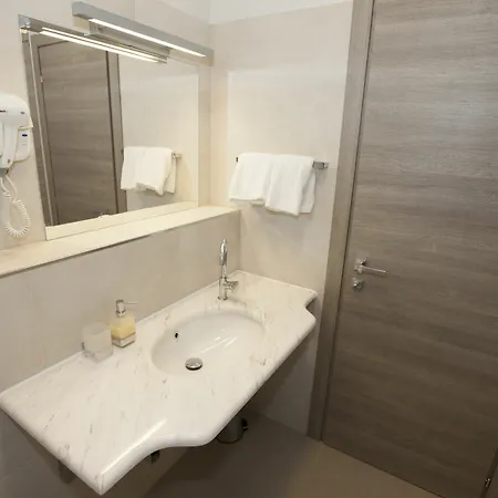 Tifani Luxury 2