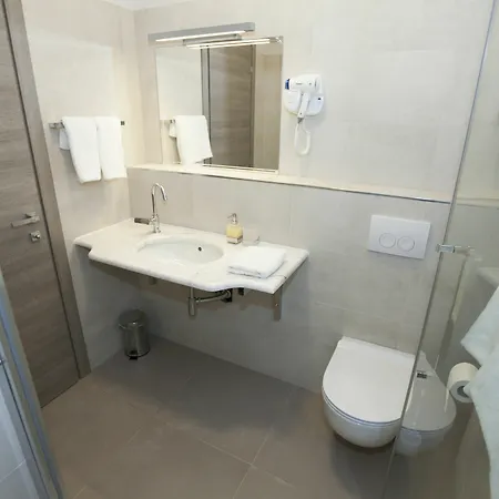 Tifani Luxury 2 Apartment