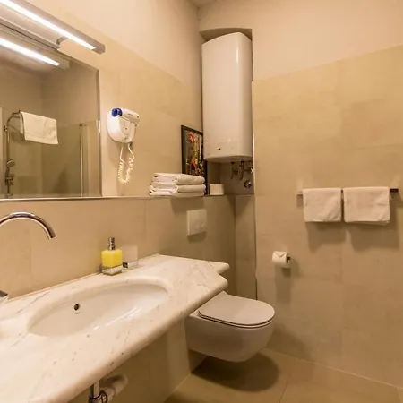 Tifani Luxury 2 Lägenhet