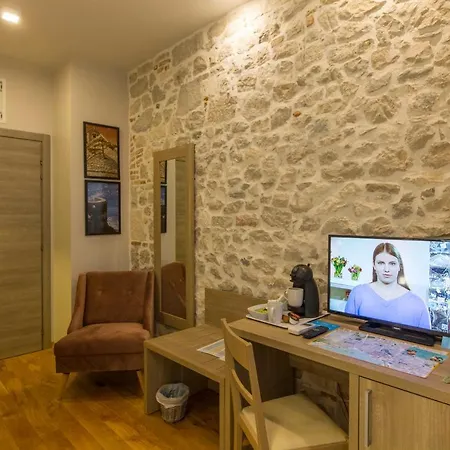 Apartment Tifani Luxury 2