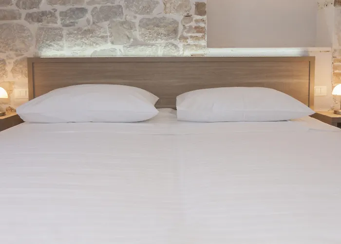 Tifani Luxury 2