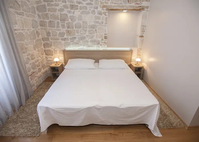 Tifani Luxury 2