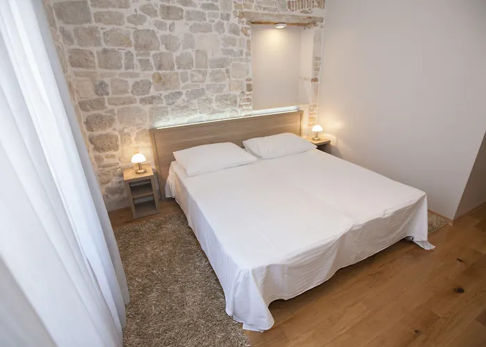 Tifani Luxury 2 Apartamento *