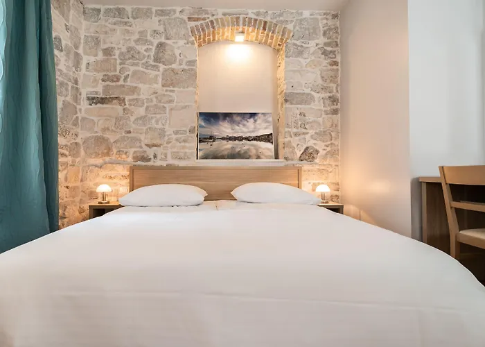 Tifani Luxury 2
