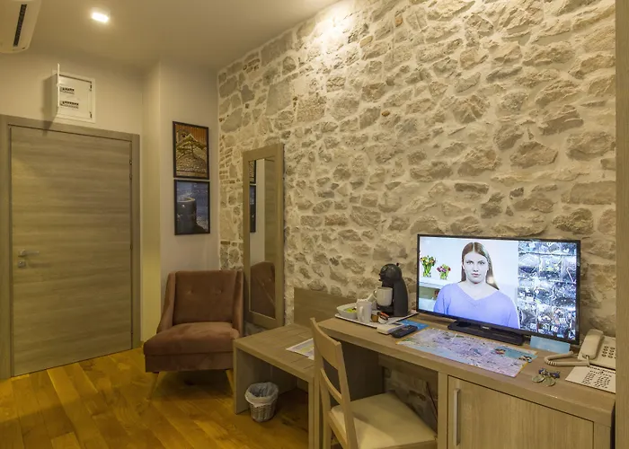 Tifani Luxury 2 Split