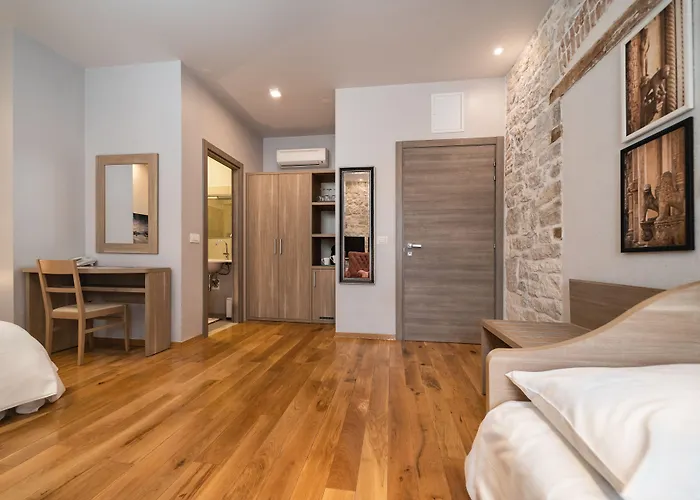 Tifani Luxury 2