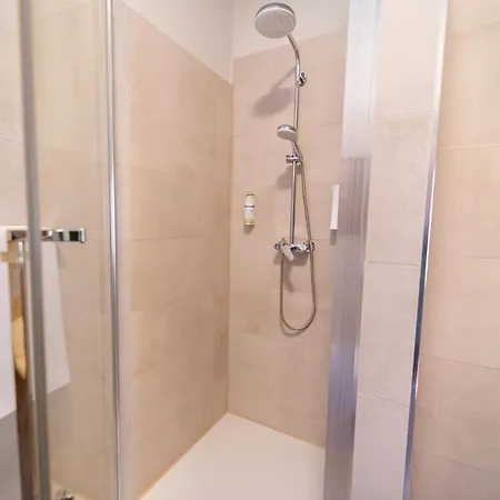 Tifani Luxury 2 Lejlighed *