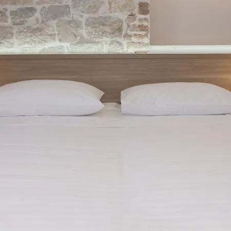 Tifani Luxury 2